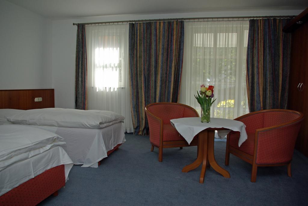 Hotel Alte Bruecke Bad Homburg vor der Höhe Quarto foto